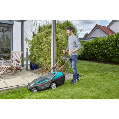 Gardena Akku-Rasenmäher Set PowerMax Li-40/37 Inkl. Akku Und Ladegerät 2 Gardena Akku-Rasenmäher Set PowerMax Li-40/37 Inkl. Akku Und Ladegerät - Image 2